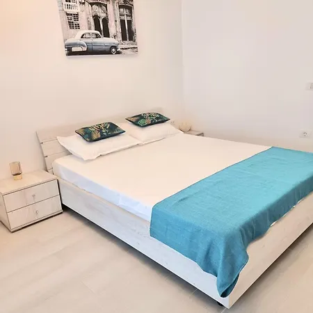 Tropical Studio- Endless Summer Apartament *