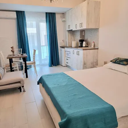 Apartment Tropical Studio- Endless Summer *